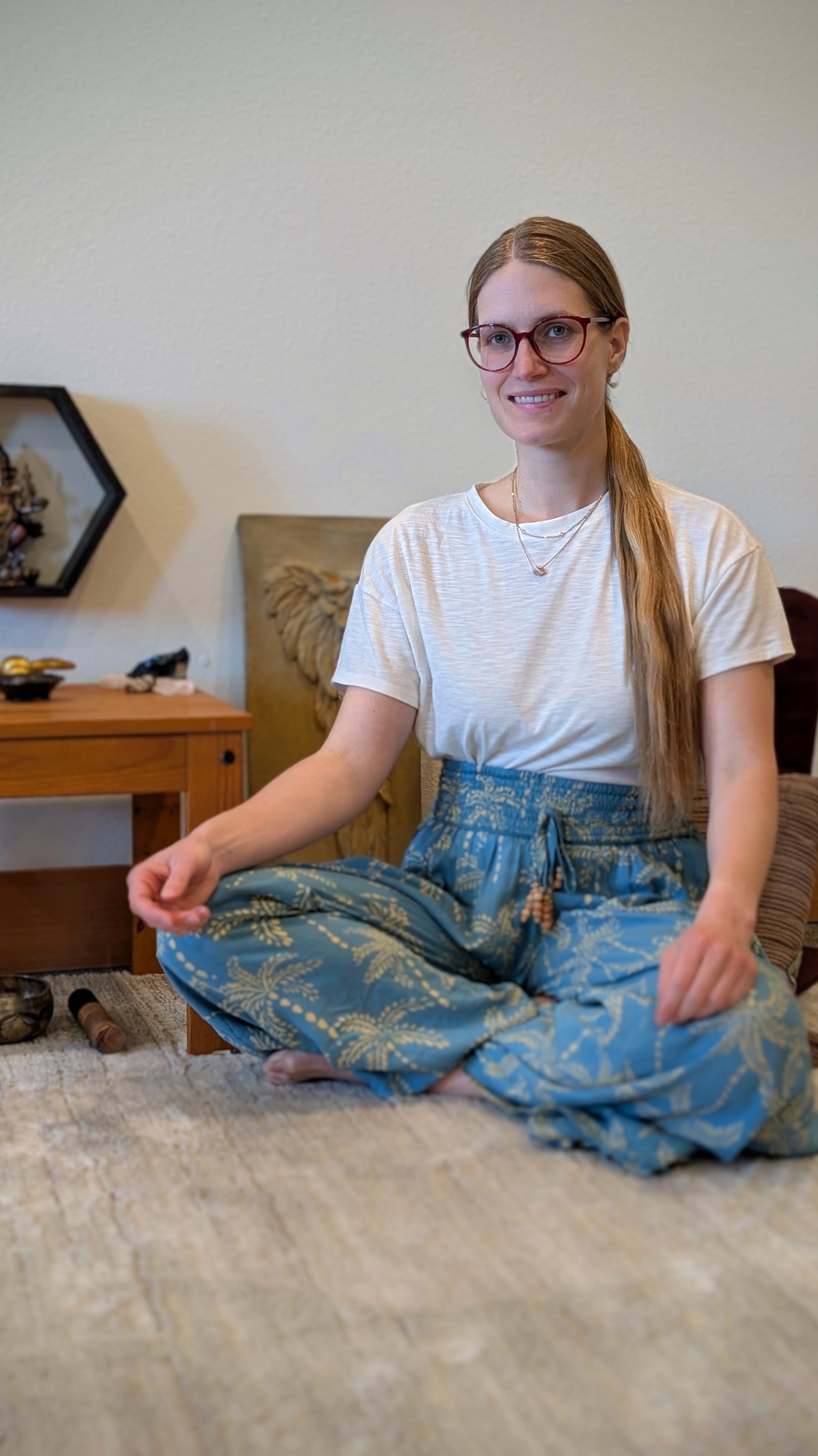 Flo sitting in meditation — spiritual therapist serving Bend, Oregon and online